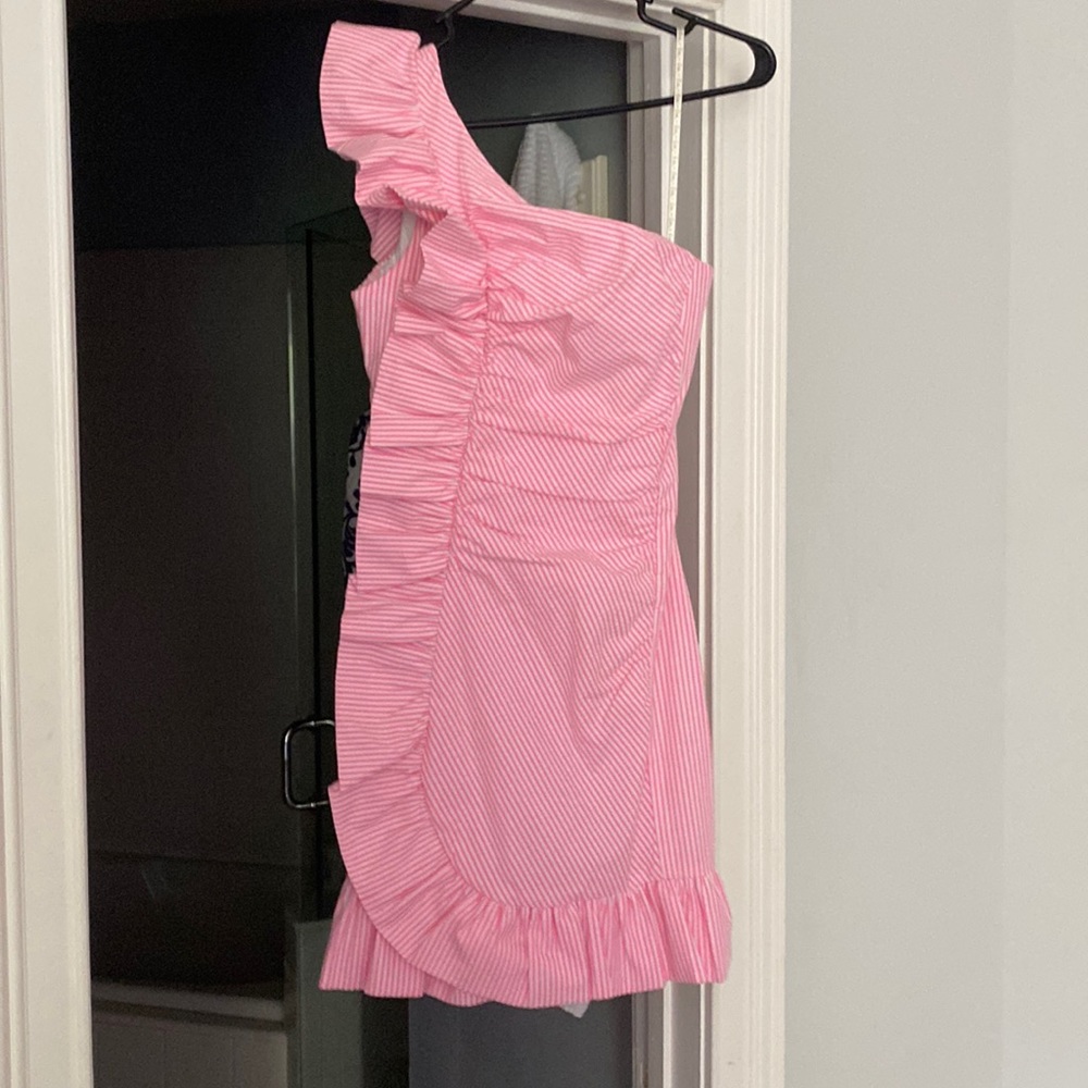 NWT one shoulder Lily Pulitzer pink seersucker w/ruffle from shoulder to bottom